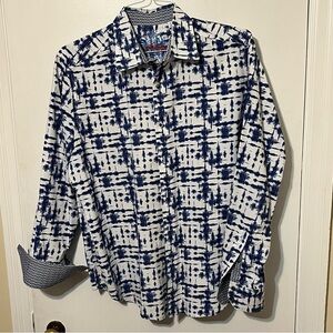 Robert Graham Blue and White Patterned Shirt